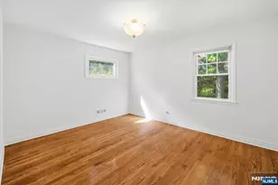 101 Pershing Rd, Englewood Cliffs, NJ 07632 - Photo 15