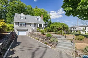101 Pershing Rd, Englewood Cliffs, NJ 07632 - Photo 29