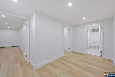 21 E Central Avenue, Bergenfield, NJ 07621 - Photo 17