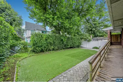 21 E Central Avenue, Bergenfield, NJ 07621 - Photo 21