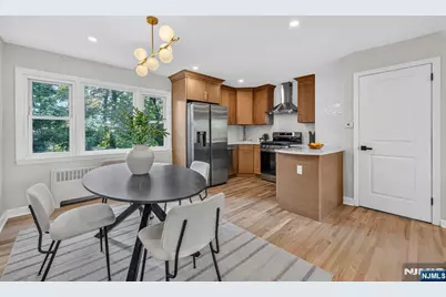 340 Northwood Way, Palisades Park, NJ 07650 - Photo 5