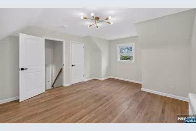 340 Northwood Way, Palisades Park, NJ 07650 - Photo 17