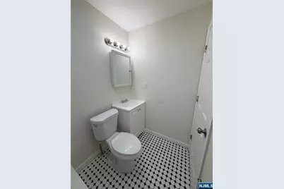 101 Hedden Terrace 1 #1, Newark, NJ 07108 - Photo 5