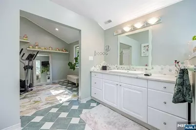 61 Brookview Drive, Woodcliff Lake, NJ 07677 - Photo 31