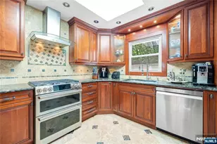 61 Brookview Dr, Woodcliff Lake, NJ 07677 - Photo 7