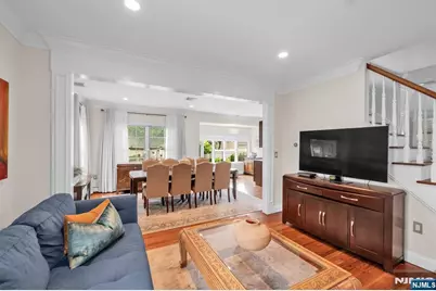 1025 Maple Drive, New Milford, NJ 07646 - Photo 11