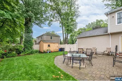 1025 Maple Drive, New Milford, NJ 07646 - Photo 47