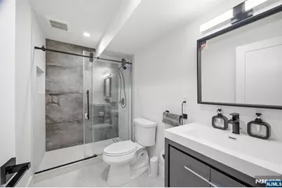 256A 7th Street, Palisades Park, NJ 07650 - Photo 31