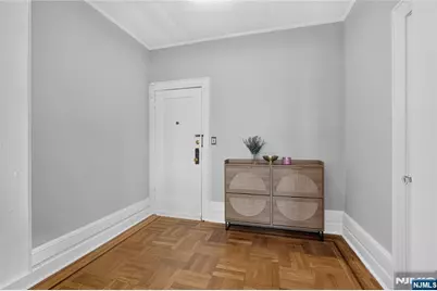 16 Forest Street 302 #302, Montclair, NJ 07042 - Photo 9