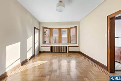 731B Anderson Avenue 2 #2, Cliffside Park, NJ 07010 - Photo 7
