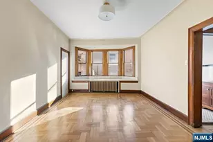 731B Anderson Ave 2, Cliffside Park, NJ 07010 - Photo 7