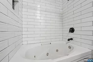 242 The Promenade 242, Edgewater, NJ 07020 - Photo 21