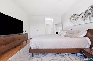 242 The Promenade 242, Edgewater, NJ 07020 - Photo 17