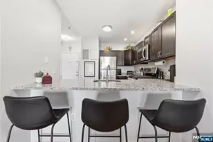 242 The Promenade 242, Edgewater, NJ 07020 - Photo 7