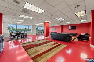 242 The Promenade 242, Edgewater, NJ 07020 - Photo 37