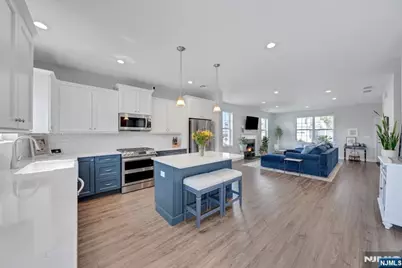 10 Bares Court, Little Ferry, NJ 07643 - Photo 19