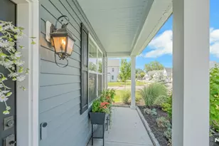 10 Bares Ct, Little Ferry, NJ 07643 - Photo 3