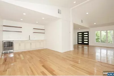 51 Mill Road Extension, Woodcliff Lake, NJ 07677 - Photo 7