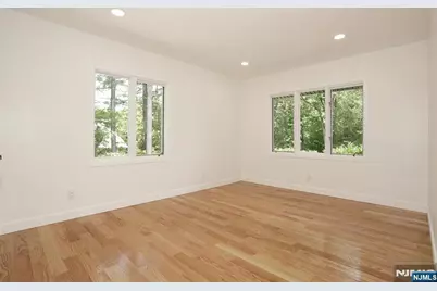 51 Mill Road Extension, Woodcliff Lake, NJ 07677 - Photo 23