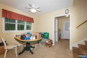 139 Mohawk Trail, Wayne, NJ 07470 - Photo 9