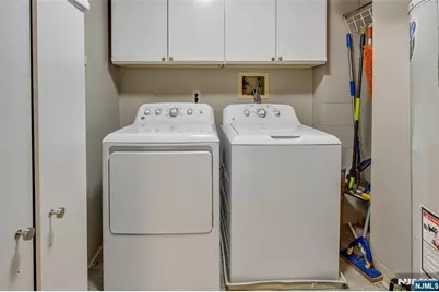 430 Poets Way 430 #430, Mahwah, NJ 07430 - Photo 23