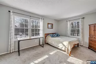 430 Poets Way 430, Mahwah, NJ 07430 - Photo 15