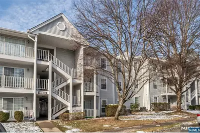 430 Poets Way 430 #430, Mahwah, NJ 07430 - Photo 25