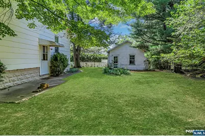 122 Washington Avenue, New Milford, NJ 07646 - Photo 19
