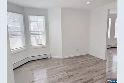 171 Bergen Avenue 2 #2, Kearny, NJ 07032 - Photo 9