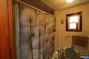 119 Pacific St, Newark, NJ 07105 - Photo 7