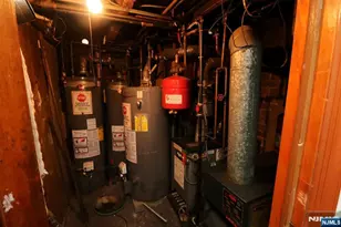 119 Pacific St, Newark, NJ 07105 - Photo 13