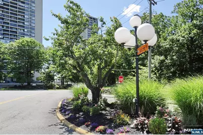 3 Horizon Road 618 #618, Fort Lee, NJ 07024 - Photo 43