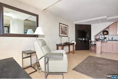 3 Horizon Road 618 #618, Fort Lee, NJ 07024 - Photo 9