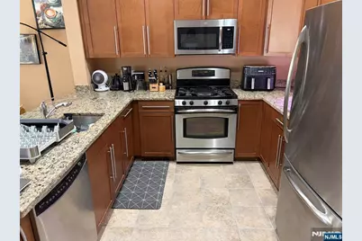 1110 Windsor Park Court, Englewood, NJ 07631 - Photo 5