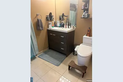1110 Windsor Park Court, Englewood, NJ 07631 - Photo 13
