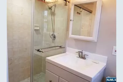 125 E Central Boulevard 1st Floor #1ST FLOOR, Palisades Park, NJ 07650 - Photo 21