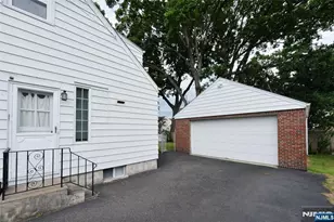 3-21 27th St, Fair Lawn, NJ 07410 - Photo 23