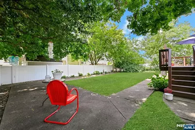 63 Surrey Lane, River Edge, NJ 07661 - Photo 23