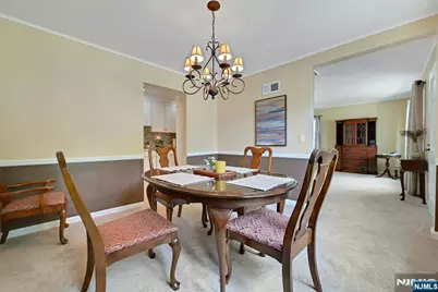 63 Surrey Lane, River Edge, NJ 07661 - Photo 5