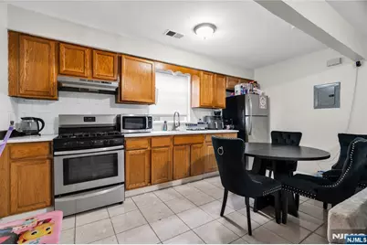 232 4th Street, Newark, NJ 07107 - Photo 31