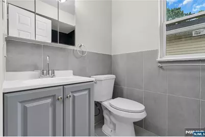 232 4th Street, Newark, NJ 07107 - Photo 21