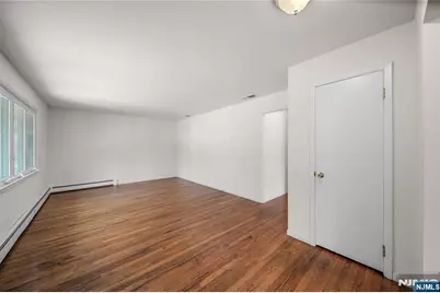 2 Henry Street, Englewood Cliffs, NJ 07632 - Photo 3