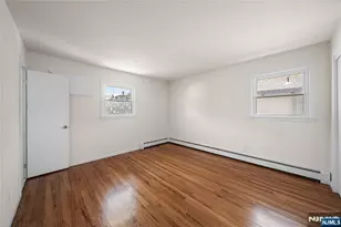 2 Henry St, Englewood Cliffs, NJ 07632 - Photo 17