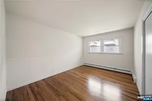 2 Henry St, Englewood Cliffs, NJ 07632 - Photo 23
