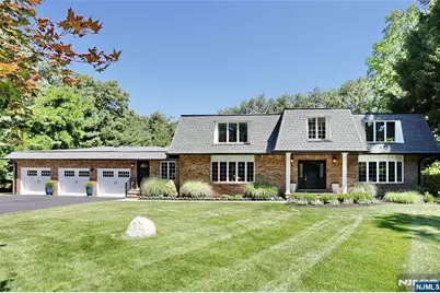 252 Bayberry Lane, Franklin Lakes, NJ 07417 - Photo 1