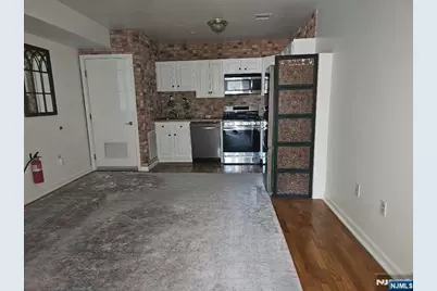 6107 Park Avenue 4 #4, West New York, NJ 07093 - Photo 7