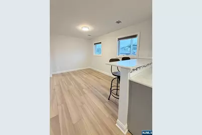 211 Main Street, Butler, NJ 07405 - Photo 3