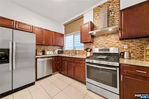138 76th Street 2, North Bergen, NJ 07047 - Photo 9