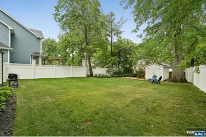 24 Iris Road, Summit, NJ 07901 - Photo 35