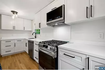 24 Iris Road, Summit, NJ 07901 - Photo 19